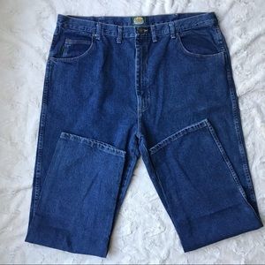 NWT Cabela’s Roughneck Relaxed Fit Jeans 44/32